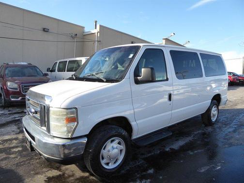 2013 Ford E350 Super Duty XL