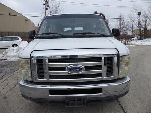 2013 Ford E350 Super Duty XL
