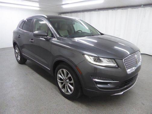 Magnetic Gray Metallic 2019 Lincoln MKC Select