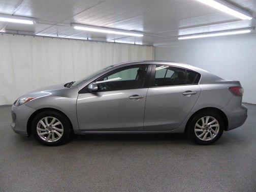 2013 Mazda Mazda3 i Touring