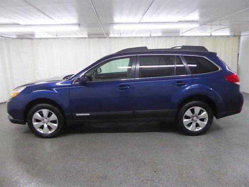 2010 Subaru Outback 3.6 R Limited