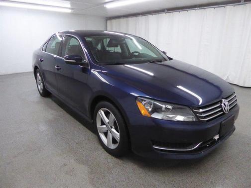 2014 Volkswagen Passat 2.5L SE
