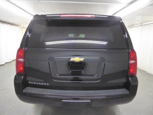 Black 2019 Chevrolet Suburban LT