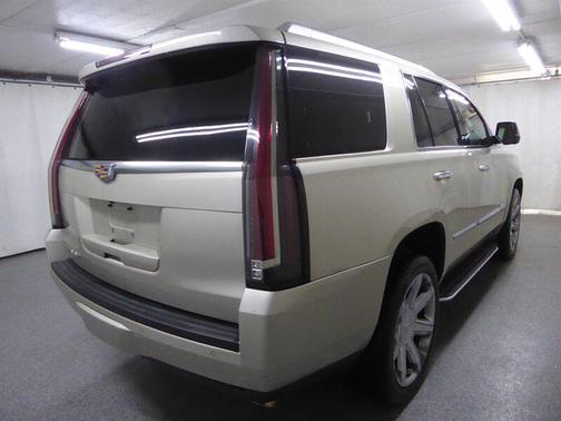 Terra Mocha Metallic 2016 Cadillac Escalade Luxury