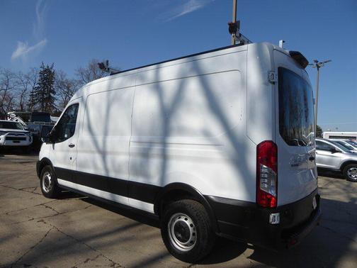 2020 Ford Transit-250 Base