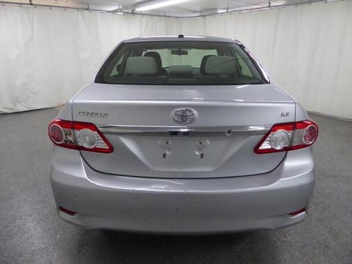 2011 Toyota Corolla LE