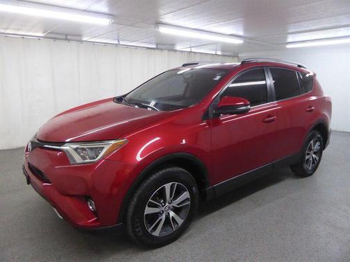 Barcelona Red Metallic 2016 Toyota RAV4 XLE