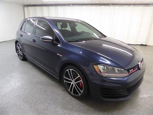 2017 Volkswagen Golf GTI 2.0T SE 4-Door
