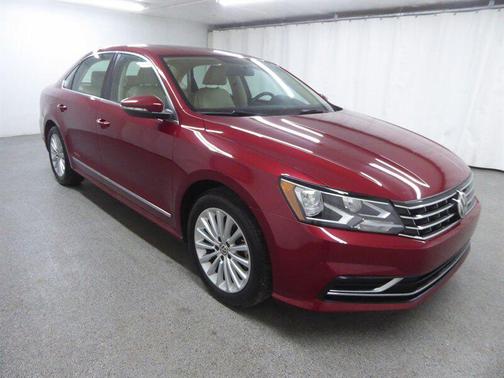 Fortana Red 2017 Volkswagen Passat 1.8T SE