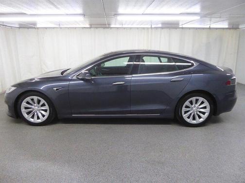 Midnight Silver Metallic 2016 Tesla Model S 90D