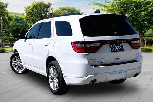 White Knuckle Clearcoat 2023 Dodge Durango GT