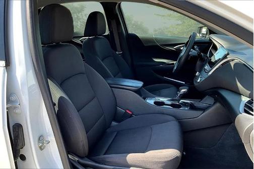 2023 Chevrolet Malibu LT W/1LT