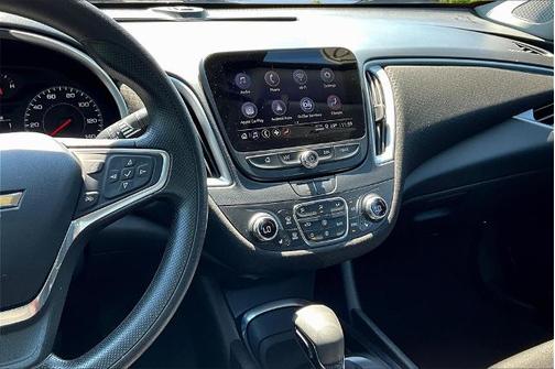 2023 Chevrolet Malibu LT W/1LT