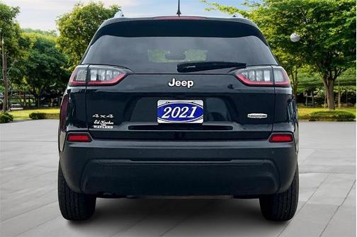 2021 Jeep Cherokee LATITUDE PLUS