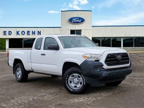 2018 Toyota Tacoma SR