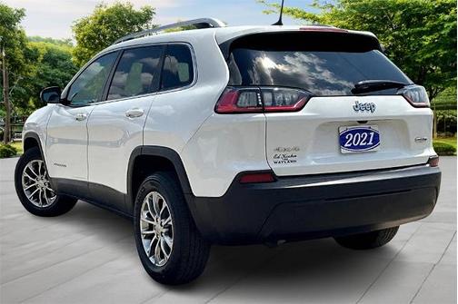 2021 Jeep Cherokee LATITUDE PLUS