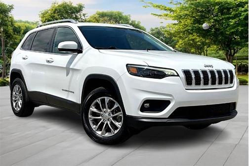 2021 Jeep Cherokee LATITUDE PLUS