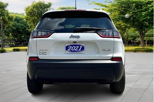 2021 Jeep Cherokee LATITUDE PLUS