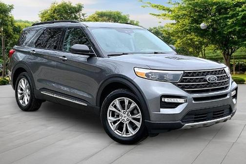 CARBONIZED GRAY METALLIC 2023 Ford Explorer XLT