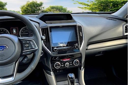 2024 Subaru Forester LIMITED