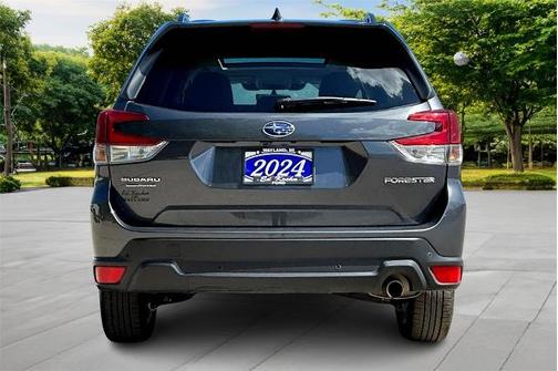 2024 Subaru Forester LIMITED