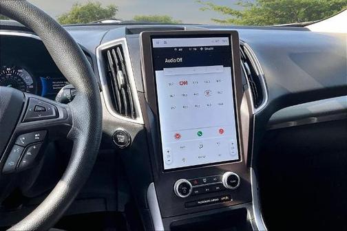 DESERT GOLD 2021 Ford Edge SE