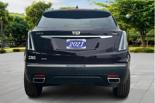 2021 Cadillac XT5 SPORT