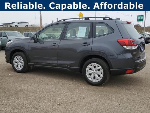 2022 Subaru Forester BASE