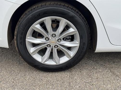 2023 Chevrolet Malibu LT W/1LT