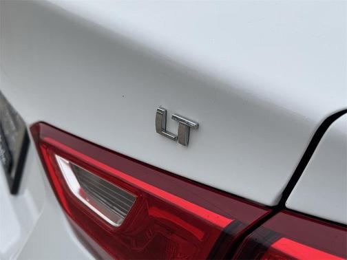 2023 Chevrolet Malibu LT W/1LT