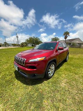 Deep Cherry Red Crystal Pearlcoat 2015 Jeep Cherokee Limited
