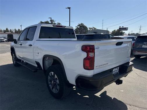 2024 Chevrolet Silverado 2500 Custom