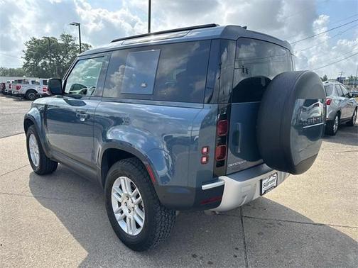 2023 Land Rover Defender 90 S