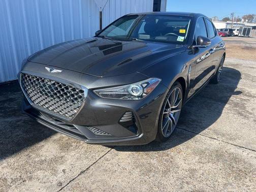 2021 Genesis G70 2.0T RWD