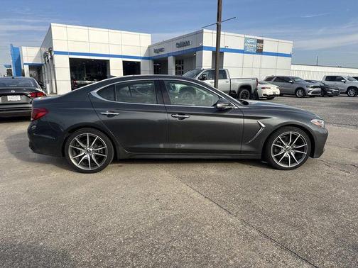 2021 Genesis G70 2.0T RWD