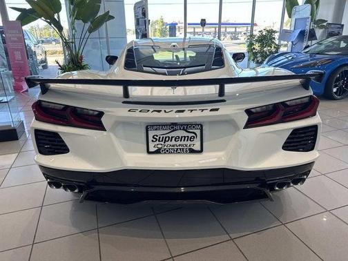 2026 Chevrolet Corvette Stingray w/2LT