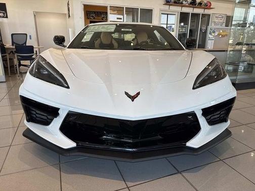 2026 Chevrolet Corvette Stingray w/2LT