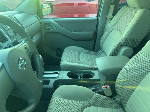 2010 Nissan Frontier SE