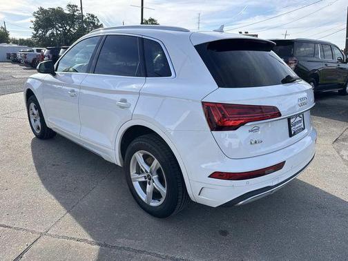 2021 Audi Q5 45 Premium Plus