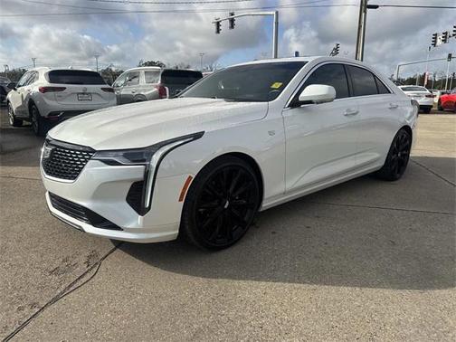 2022 Cadillac CT4 Luxury