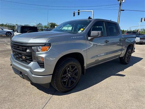 2023 Chevrolet Silverado 1500 Custom