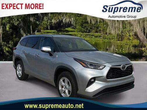 2023 Toyota Highlander LE