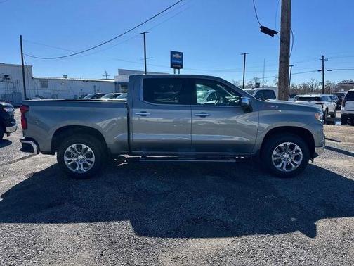2025 Chevrolet Silverado 1500 LTZ