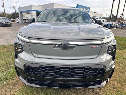 2025 Chevrolet Silverado EV RST