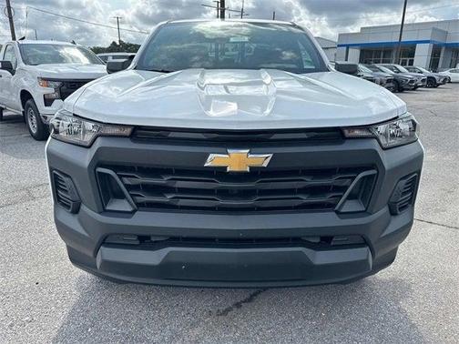 2025 Chevrolet Colorado WT