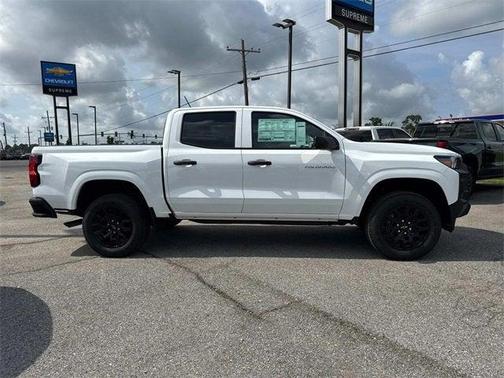 2025 Chevrolet Colorado WT
