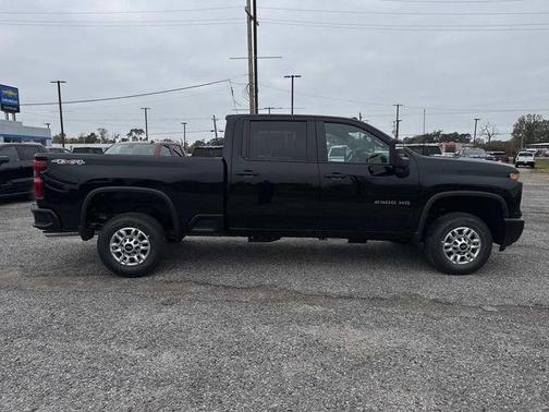 2026 Chevrolet Silverado 2500 WT