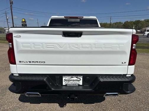 Summit White 2026 Chevrolet Silverado 1500 LT Trail Boss
