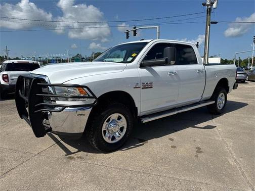 2017 RAM 2500 SLT Crew Cab 4x4 6'4' Box