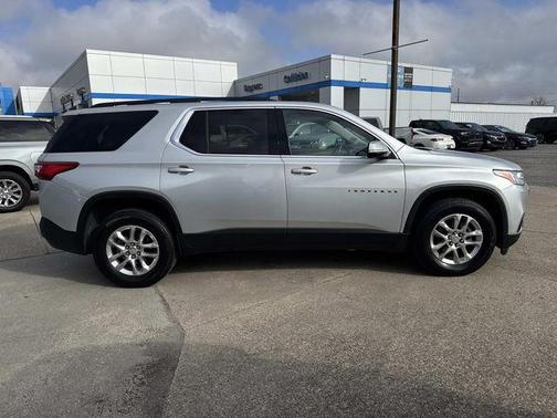 2020 Chevrolet Traverse LT Leather